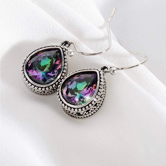 Water drop earrings with beautiful multi color zircon stone. - Picture 6 of 6